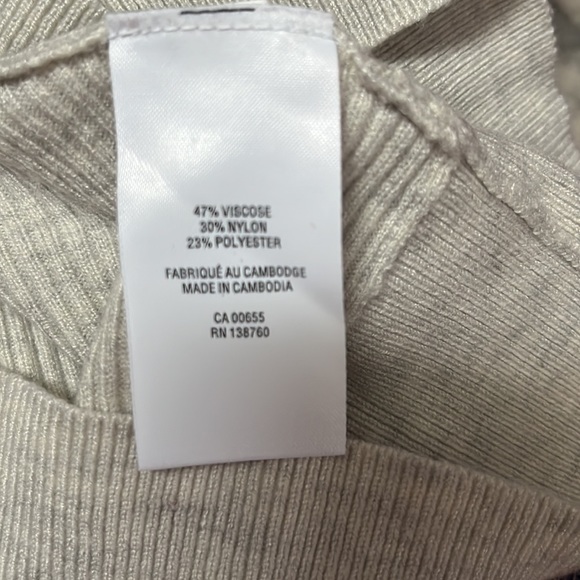 REITMANS LONG SLEEVE RIBBED SWEATER - Picture 4 of 4